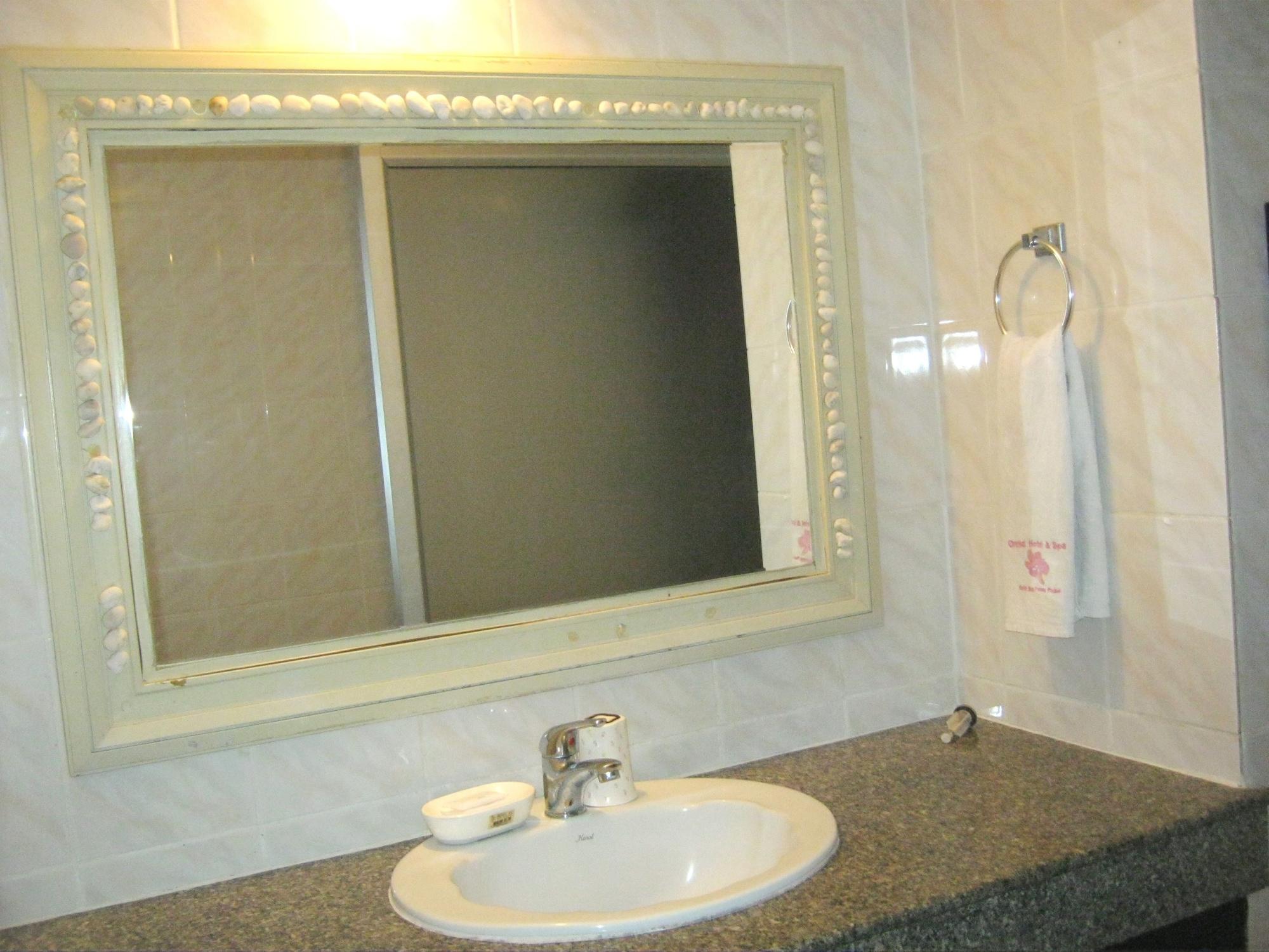 The Orchid Hotel Kalim Bay Patong Exterior photo